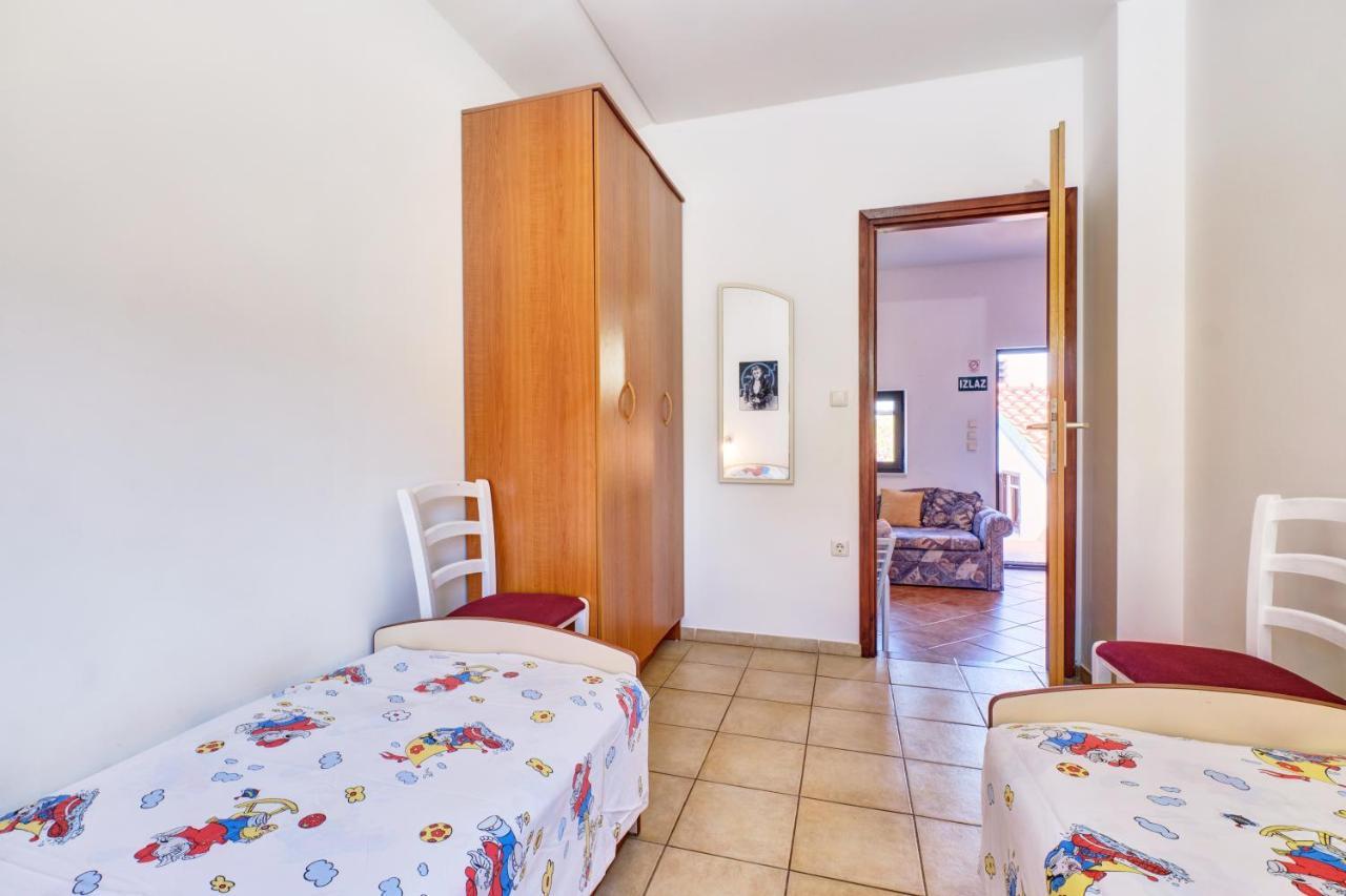 Eco Secluded Apartments Zabodarski Čunski Εξωτερικό φωτογραφία