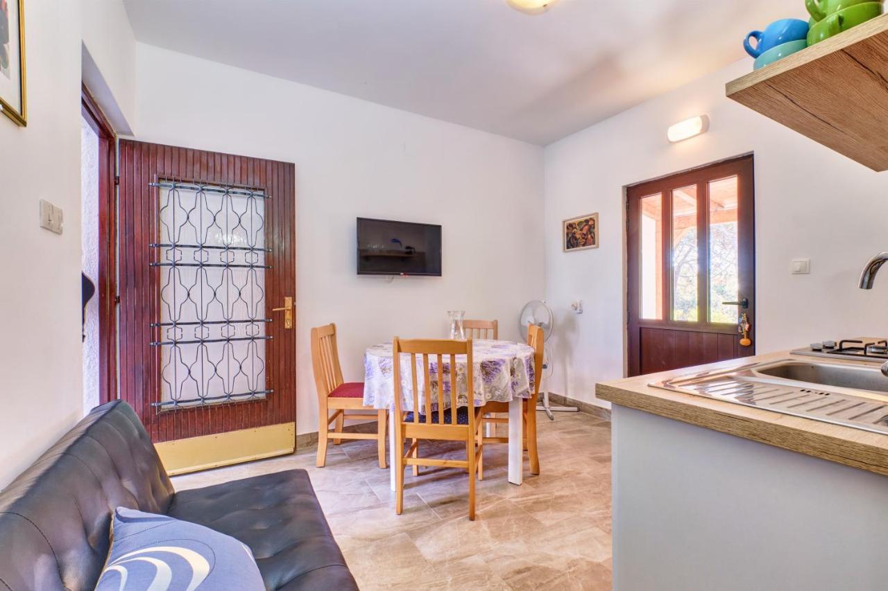 Eco Secluded Apartments Zabodarski Čunski Εξωτερικό φωτογραφία